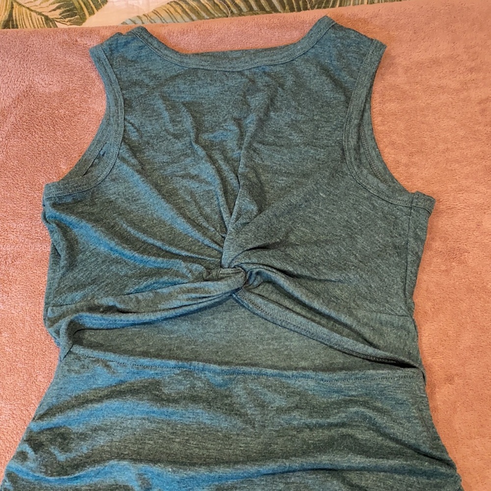 Dress - Picture 5 of 10